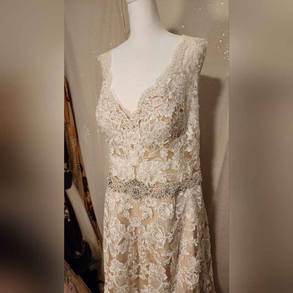 Sophia Tolli Y21656 - Fellini Ivory & Maple Sample Gown NWT - Picture 6 of 14
